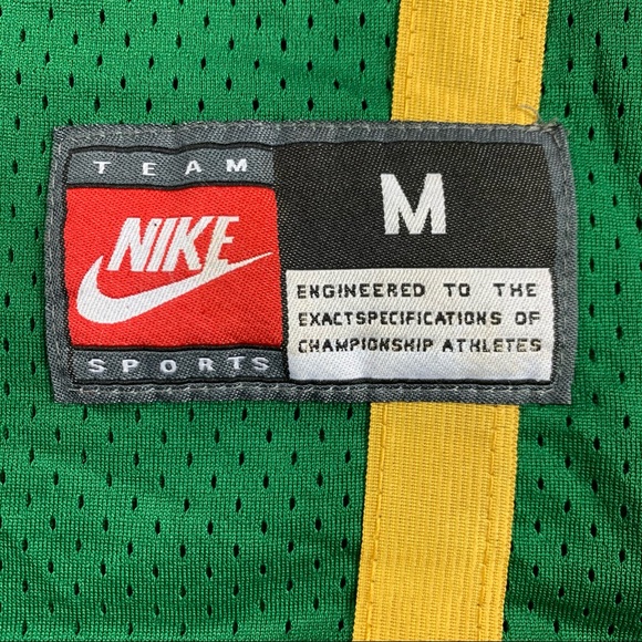 Lebron James High School Jersey - Picture 3 of 13